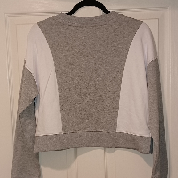 CALVIN KLEIN PERFORMANCE CK CROPPED SWEATSHIRT
COL - Picture 7 of 8